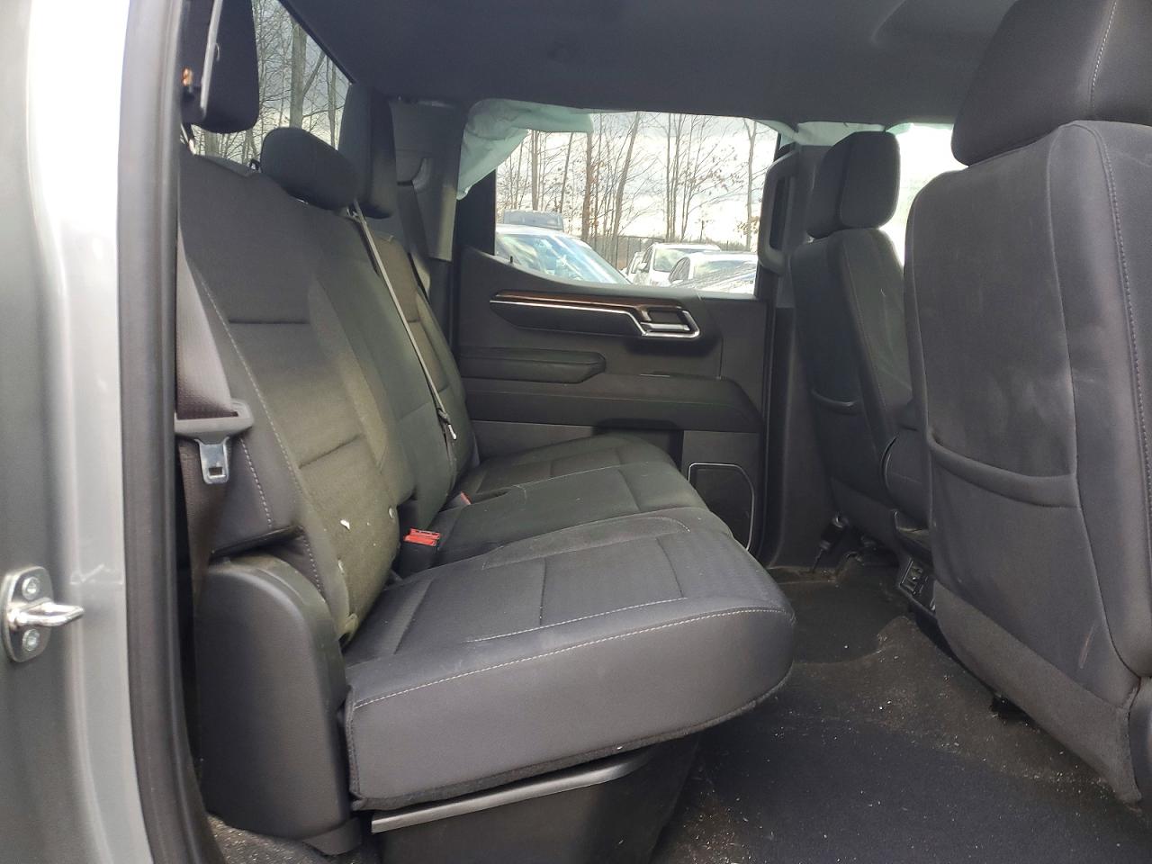 2023 CHEVROLET SILVERADO K1500 LT-L photo 10