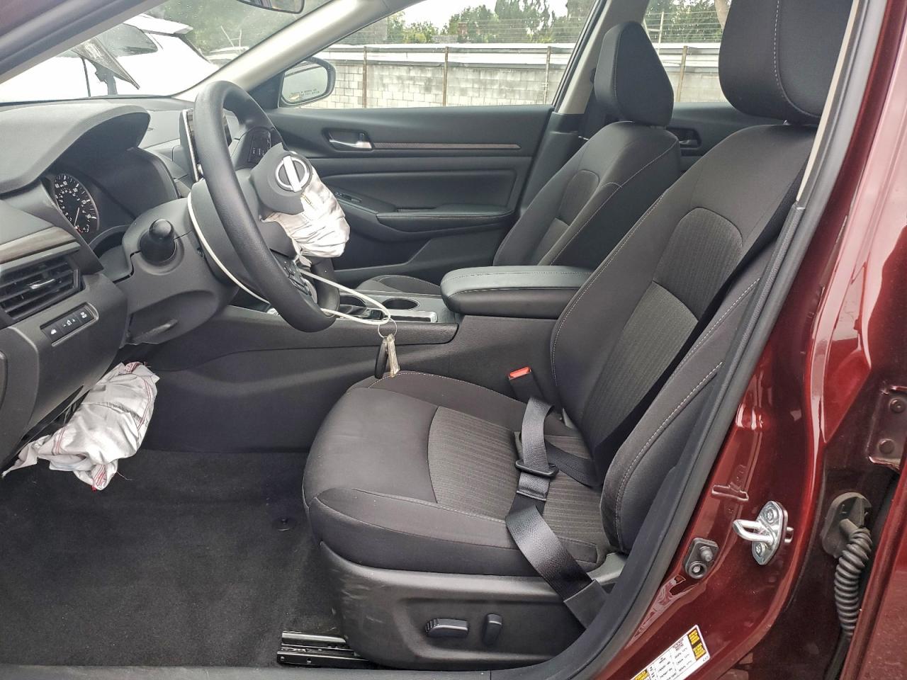 2025 NISSAN ALTIMA SV photo 7