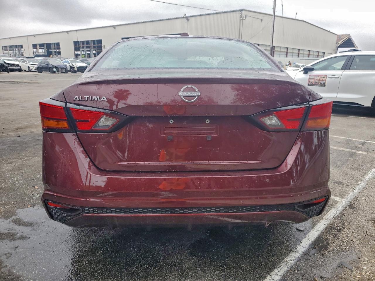 2025 NISSAN ALTIMA SV photo 6