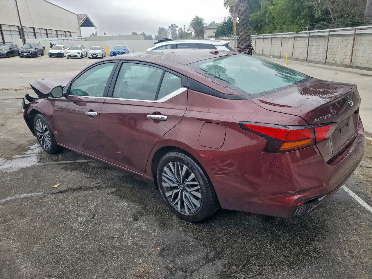 2025 NISSAN ALTIMA SV photo 2
