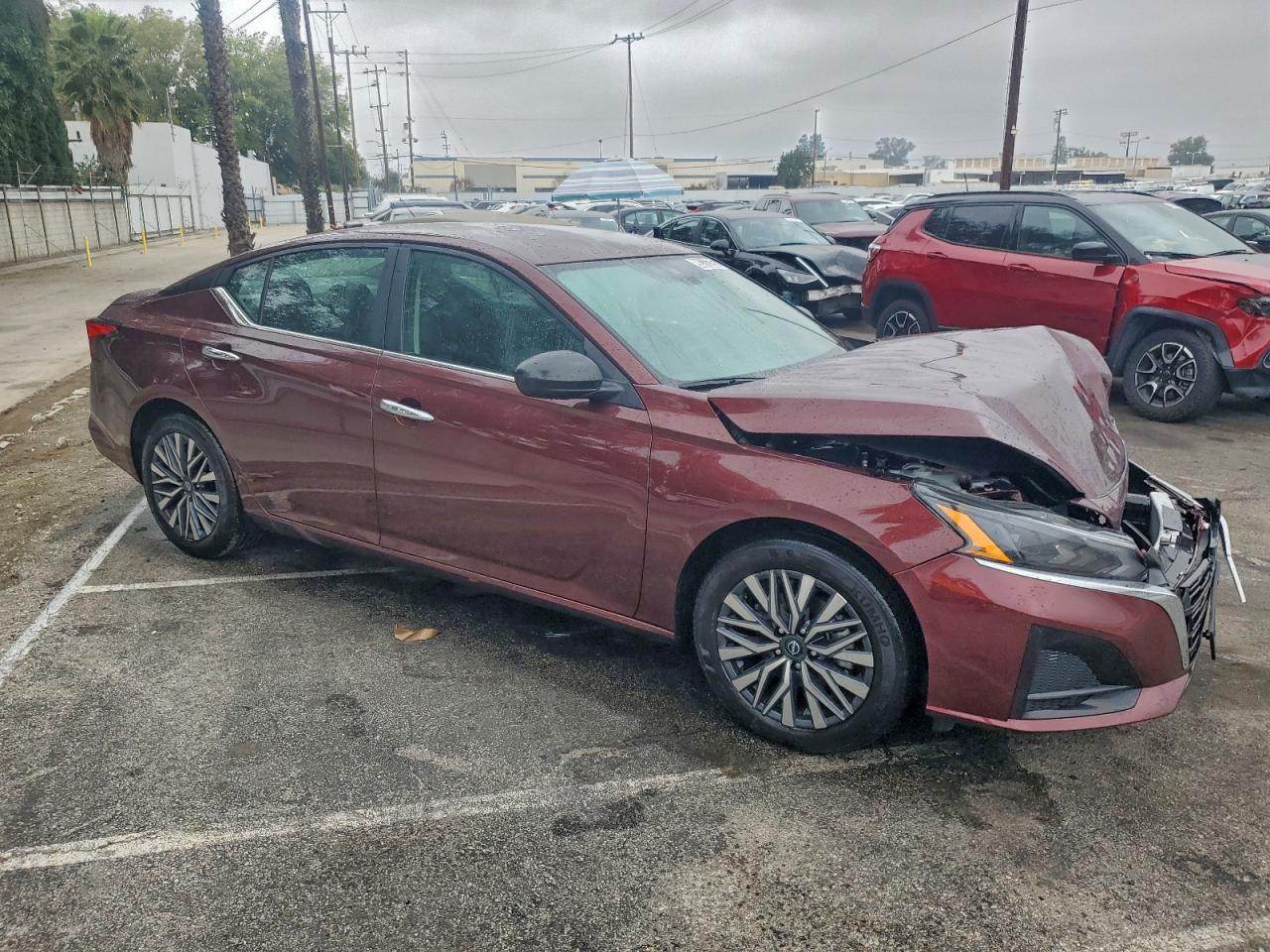 2025 NISSAN ALTIMA SV photo 4