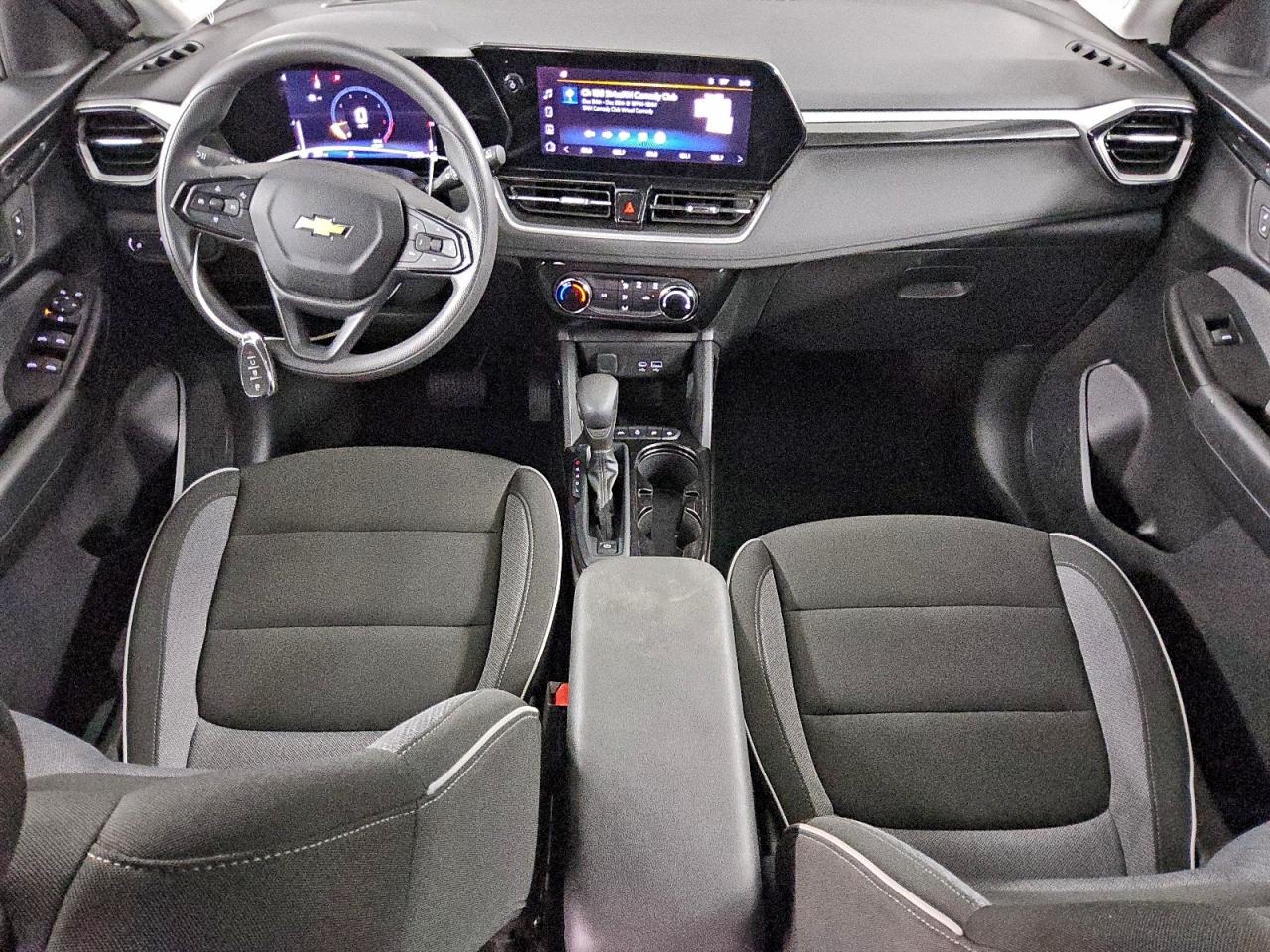 2025 CHEVROLET TRAILBLAZER LT photo 8