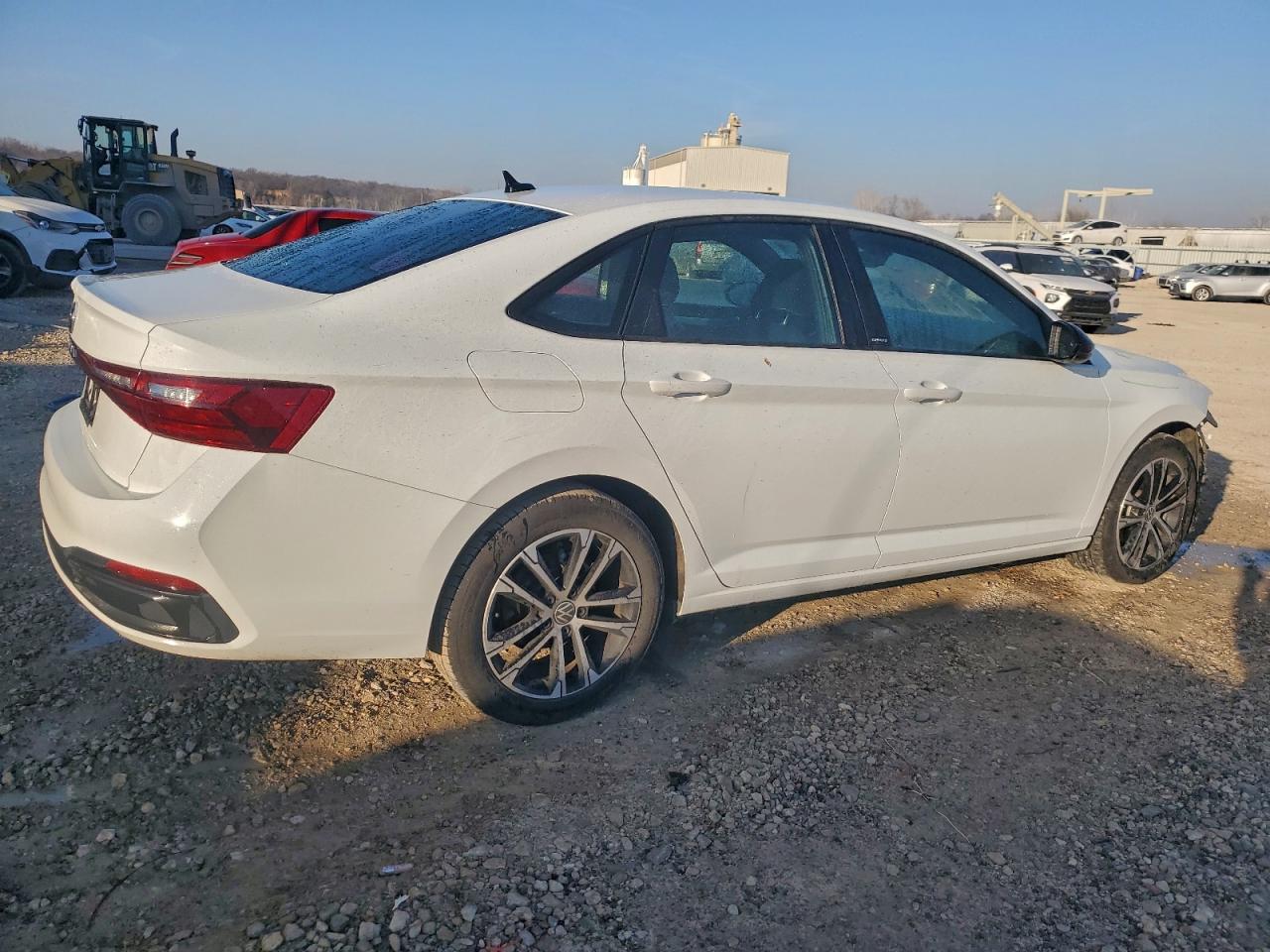 2025 VOLKSWAGEN JETTA SPORT photo 3