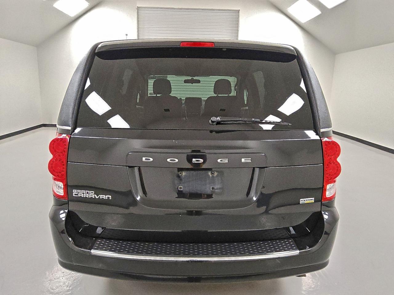 2013 DODGE GRAND CARAVAN SE photo 11
