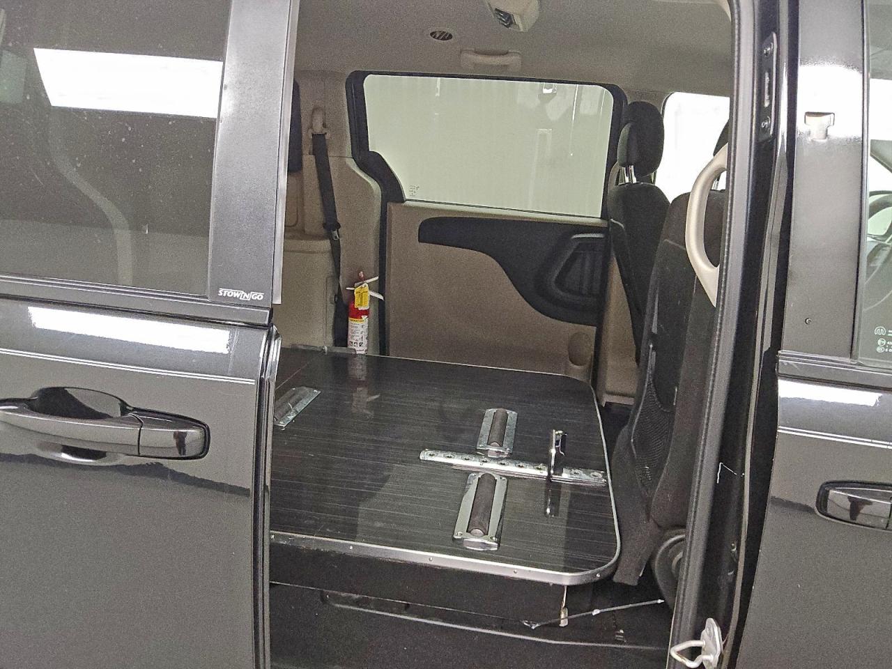 2013 DODGE GRAND CARAVAN SE photo 21