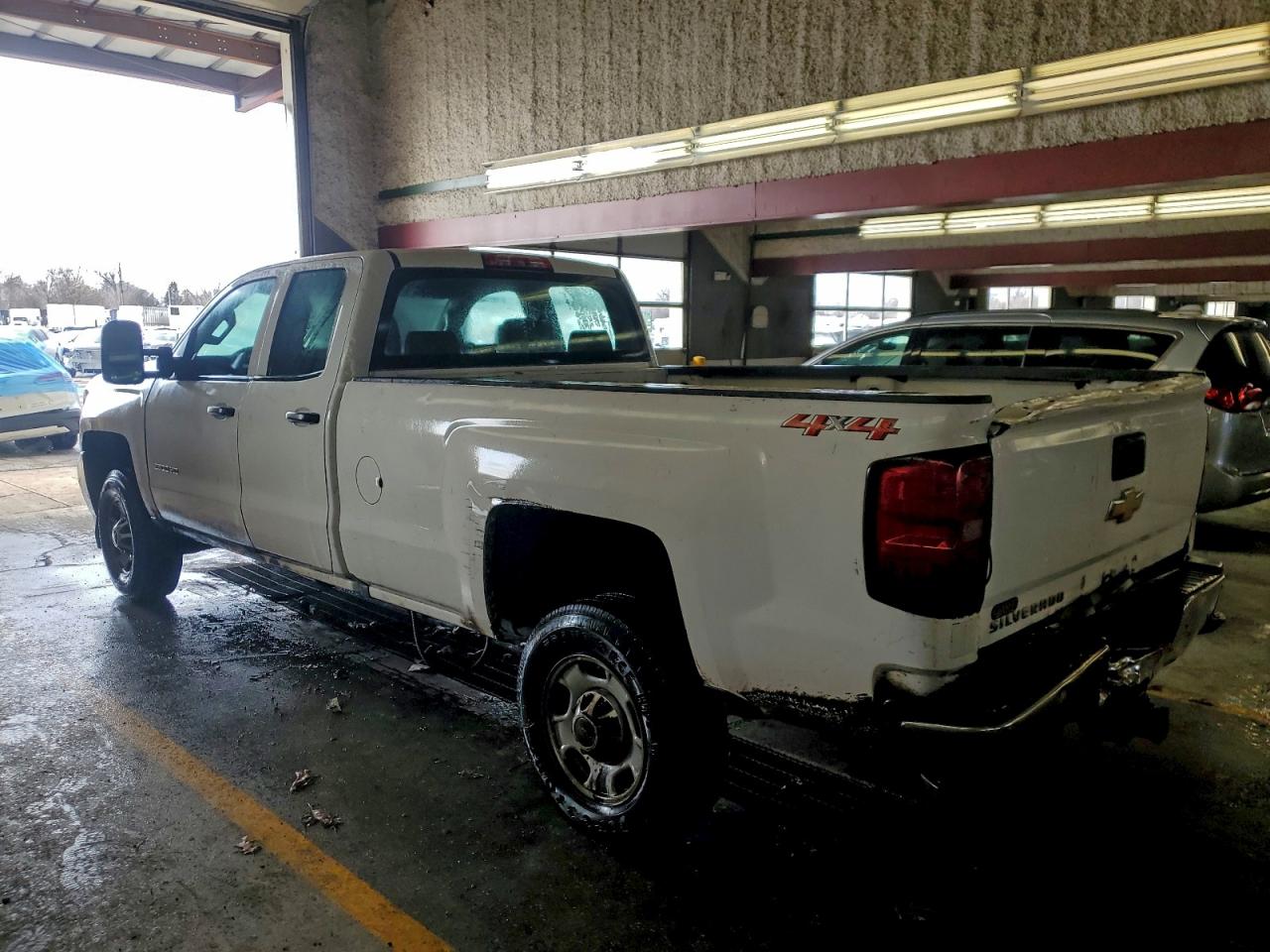 2018 CHEVROLET SILVERADO K2500 HEAVY DUTY photo 2