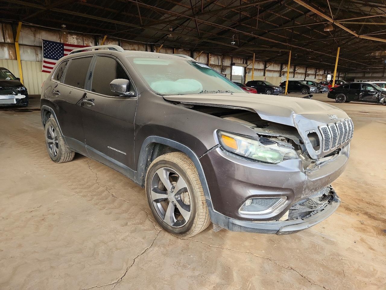 2019 JEEP CHEROKEE LIMITED photo 4