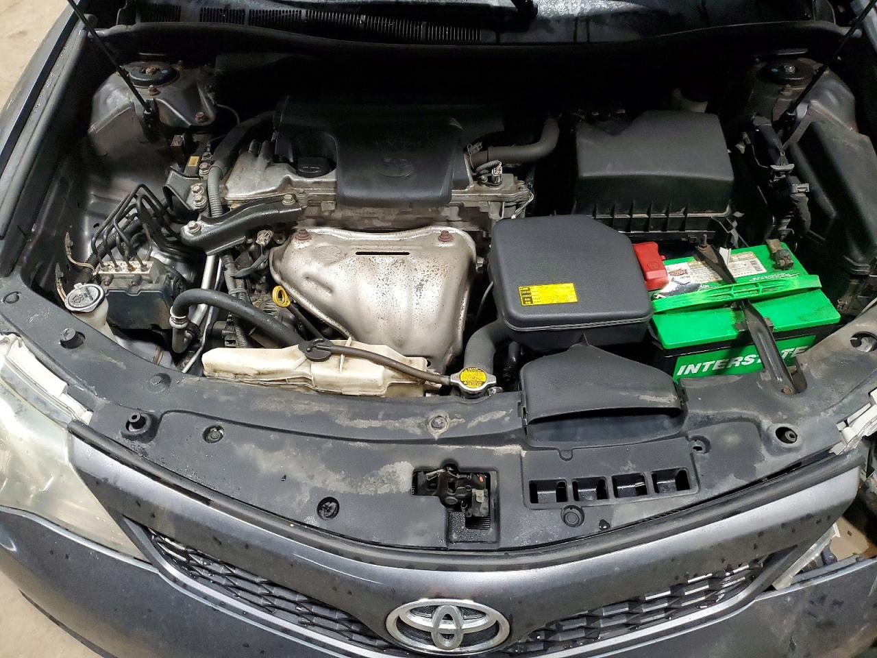 2013 TOYOTA CAMRY L photo 11