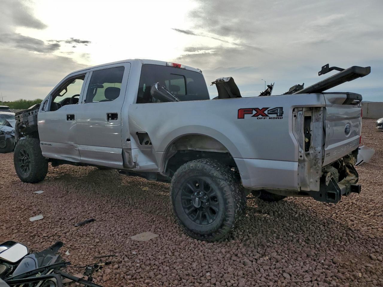 2017 FORD F250 SUPER DUTY photo 2