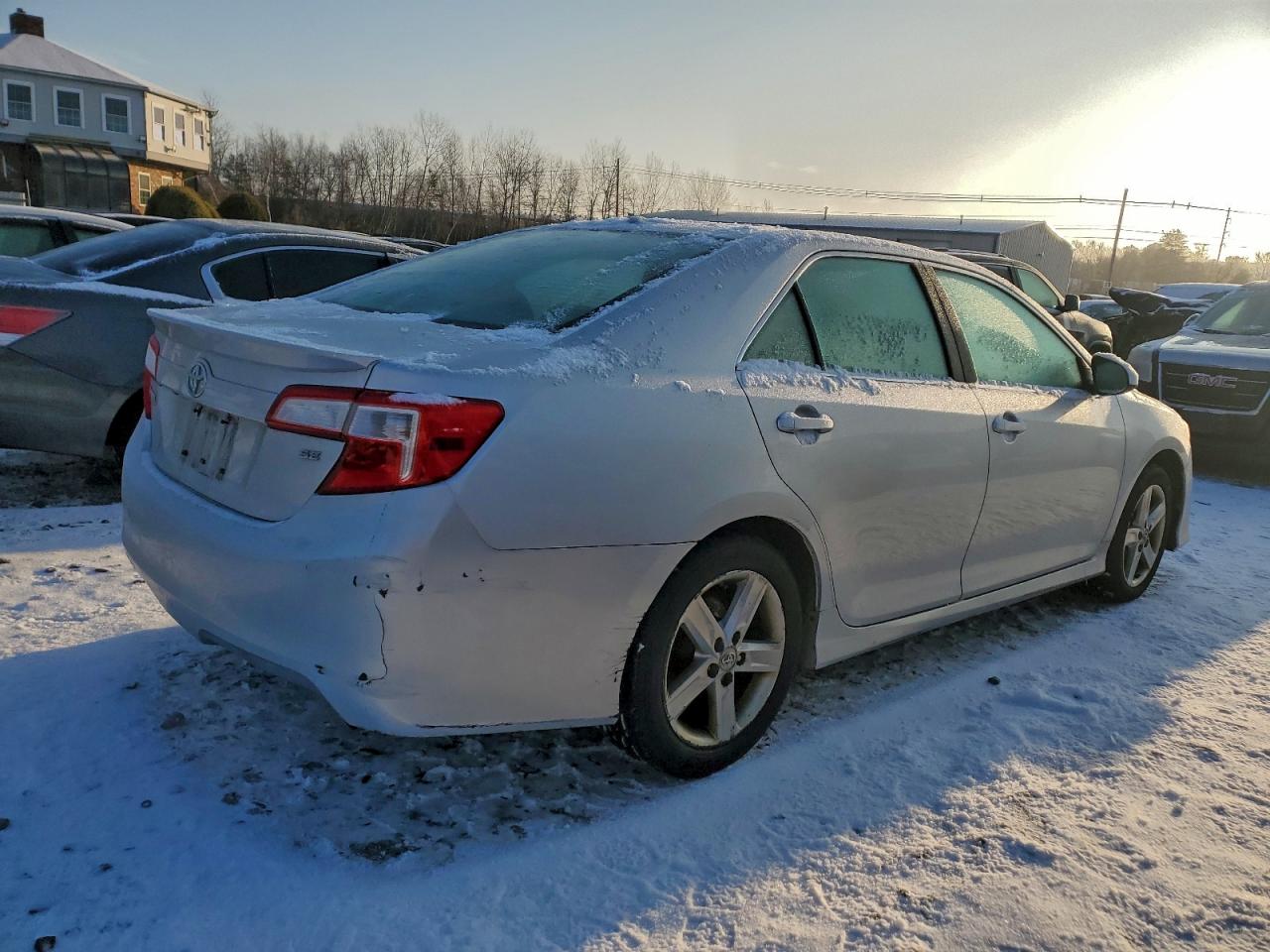2012 TOYOTA CAMRY BASE photo 3