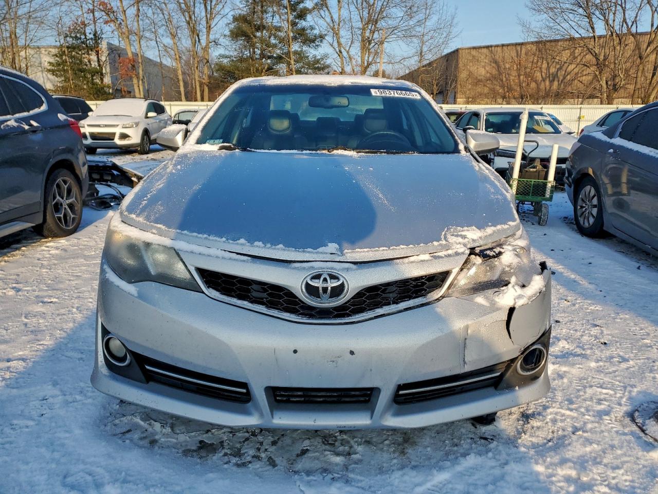 2012 TOYOTA CAMRY BASE photo 5