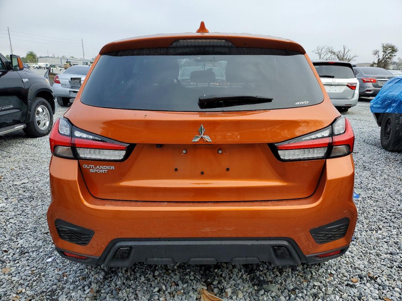 2024 MITSUBISHI OUTLANDER SPORT S/SE photo 6