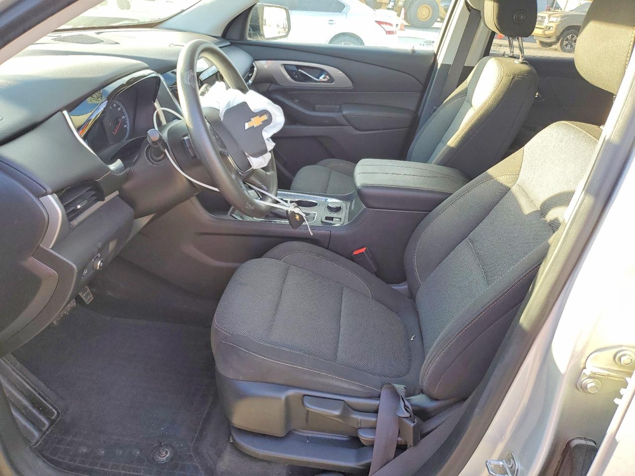 2020 CHEVROLET TRAVERSE LS photo 7