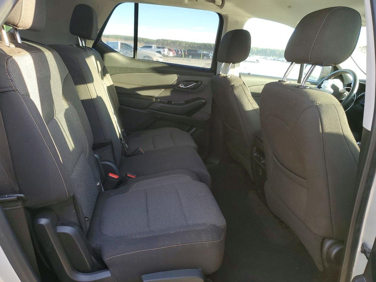 2020 CHEVROLET TRAVERSE LS photo 11