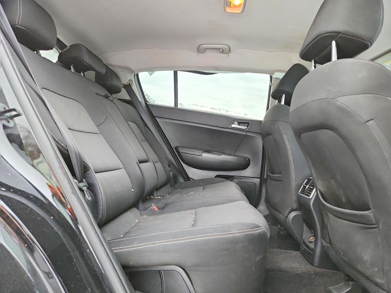 2020 KIA SPORTAGE LX photo 11
