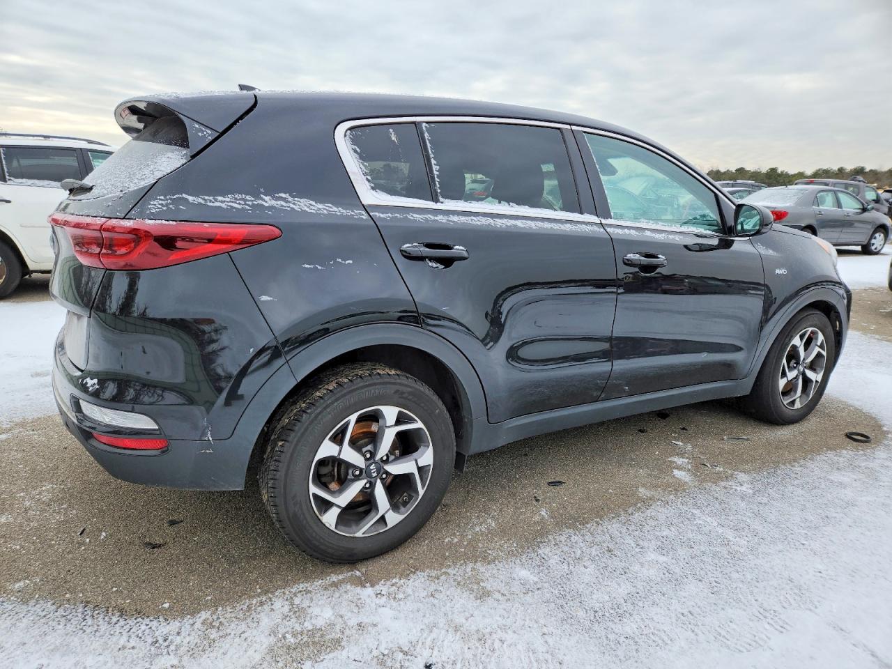 2020 KIA SPORTAGE LX photo 3