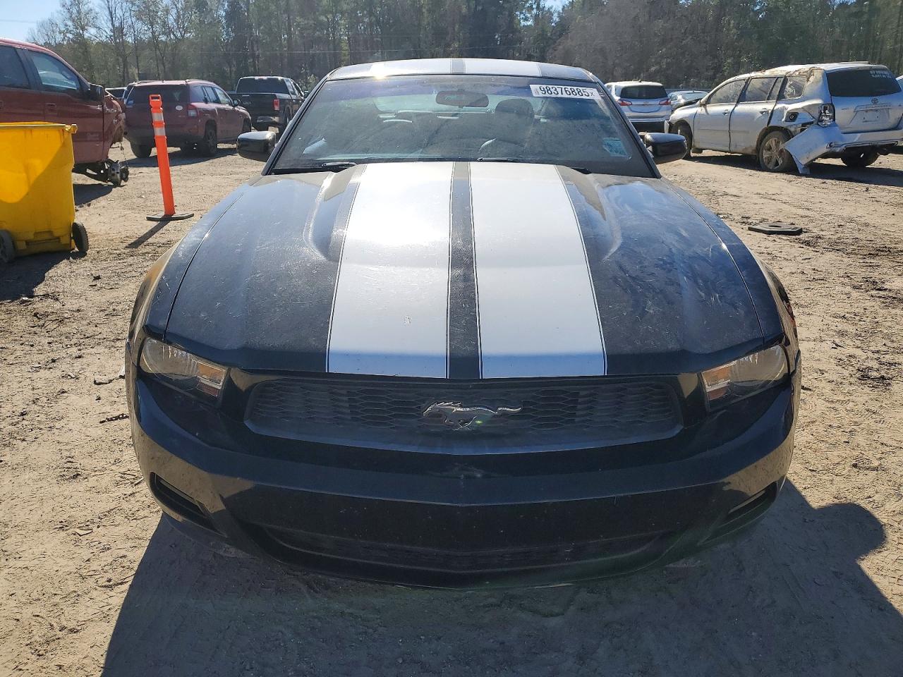 2012 FORD MUSTANG photo 5