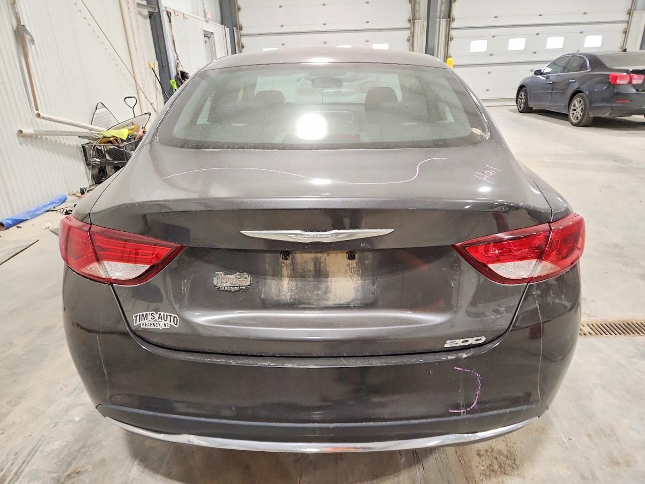 2015 CHRYSLER 200 LIMITED photo 6