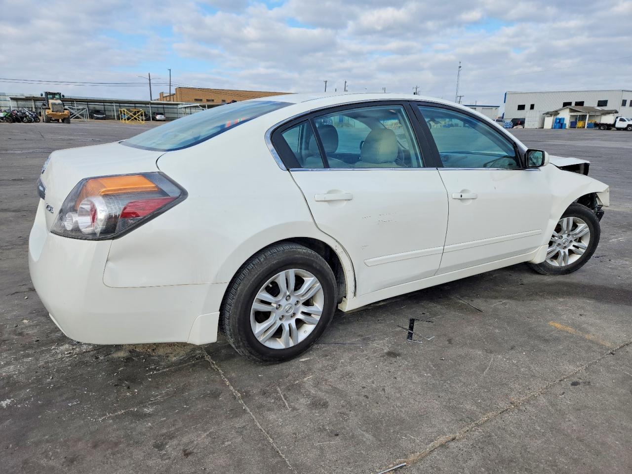 2012 NISSAN ALTIMA BASE photo 3