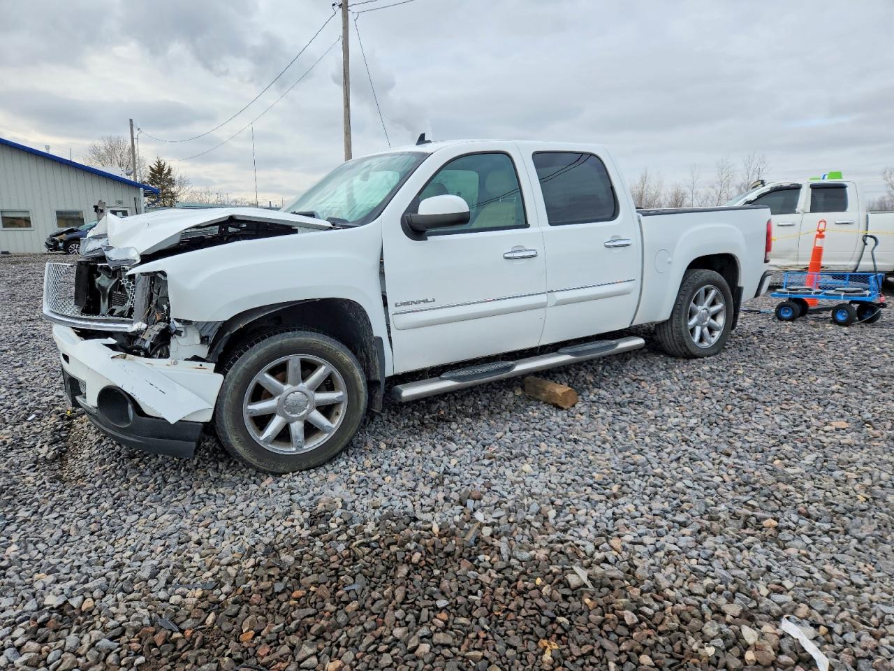 2011 GMC SIERRA