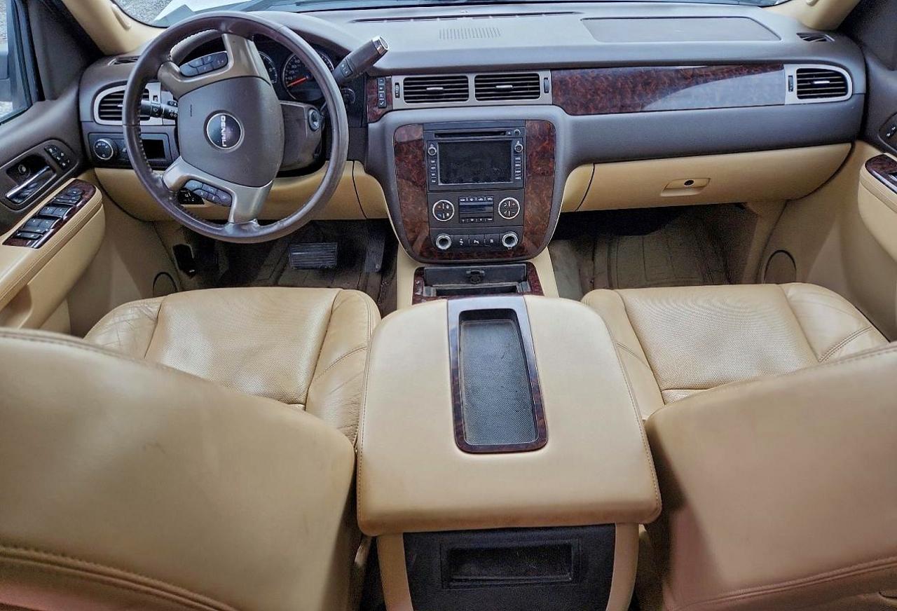 2011 GMC SIERRA K1500 DENALI photo 8