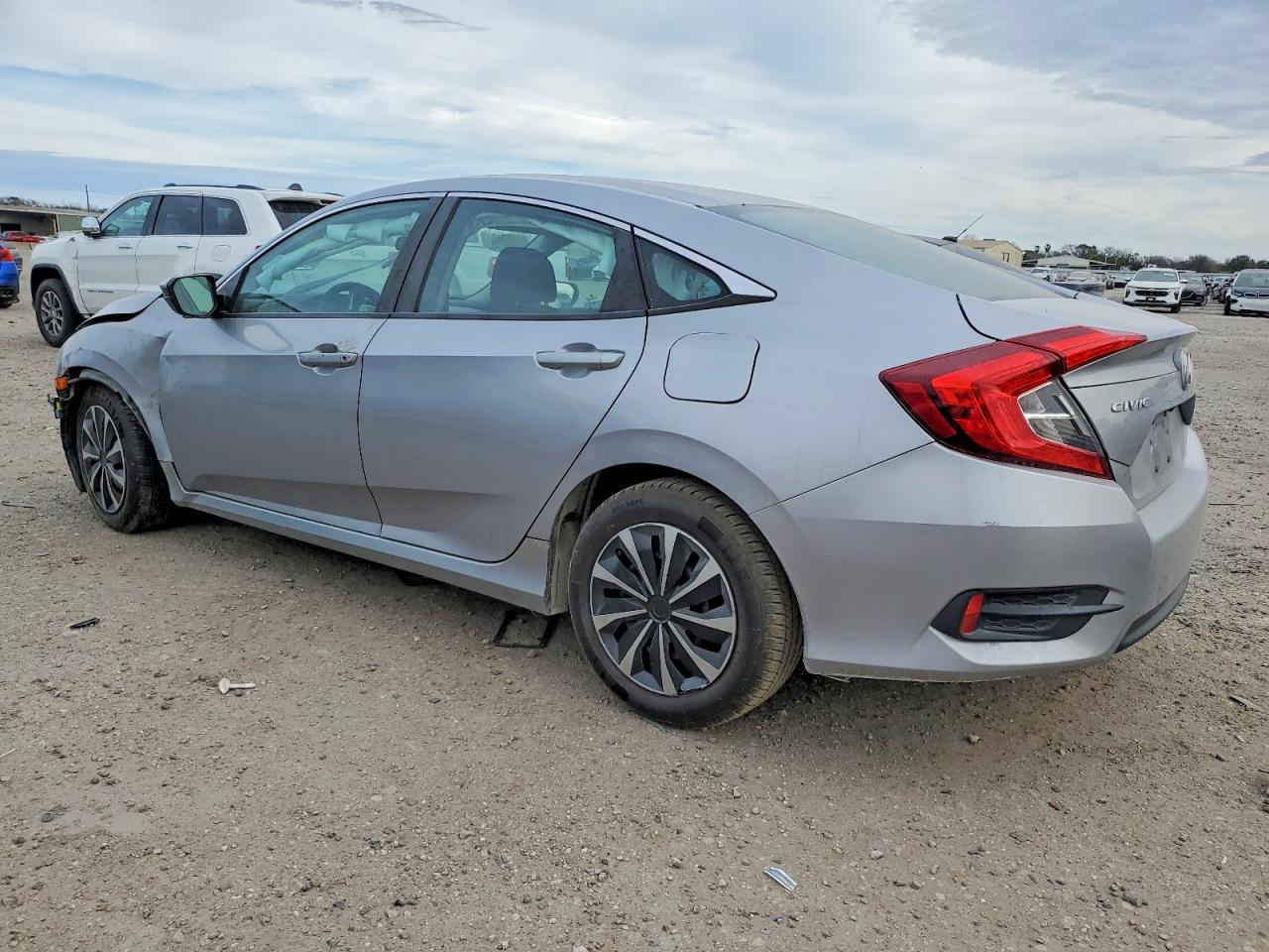 2016 HONDA CIVIC LX photo 2