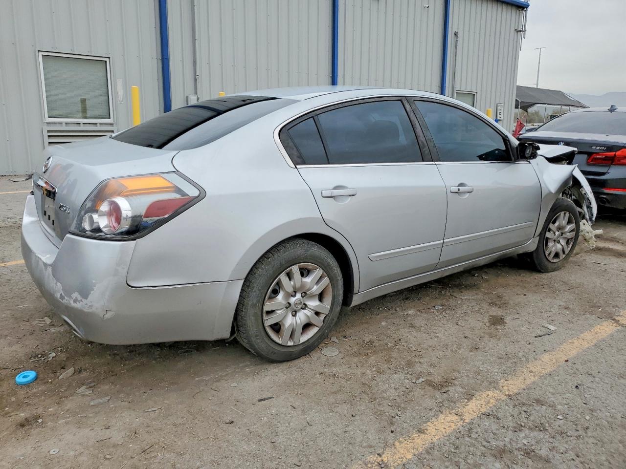 2012 NISSAN ALTIMA BASE photo 3