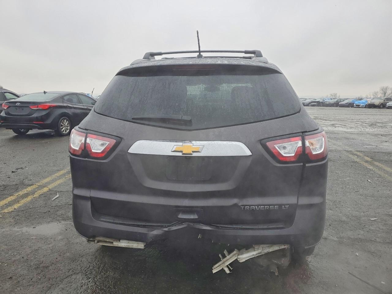 2014 CHEVROLET TRAVERSE LT photo 6