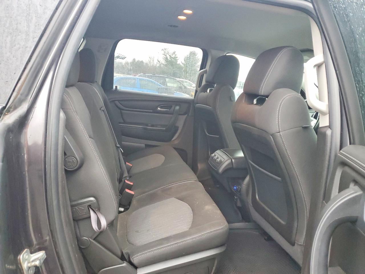 2014 CHEVROLET TRAVERSE LT photo 11
