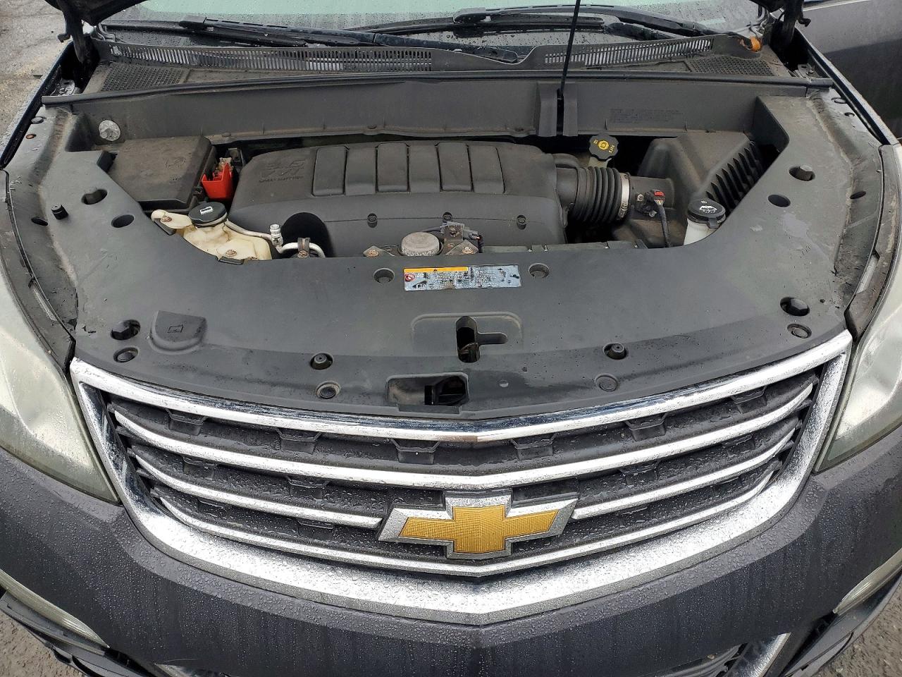 2014 CHEVROLET TRAVERSE LT photo 12