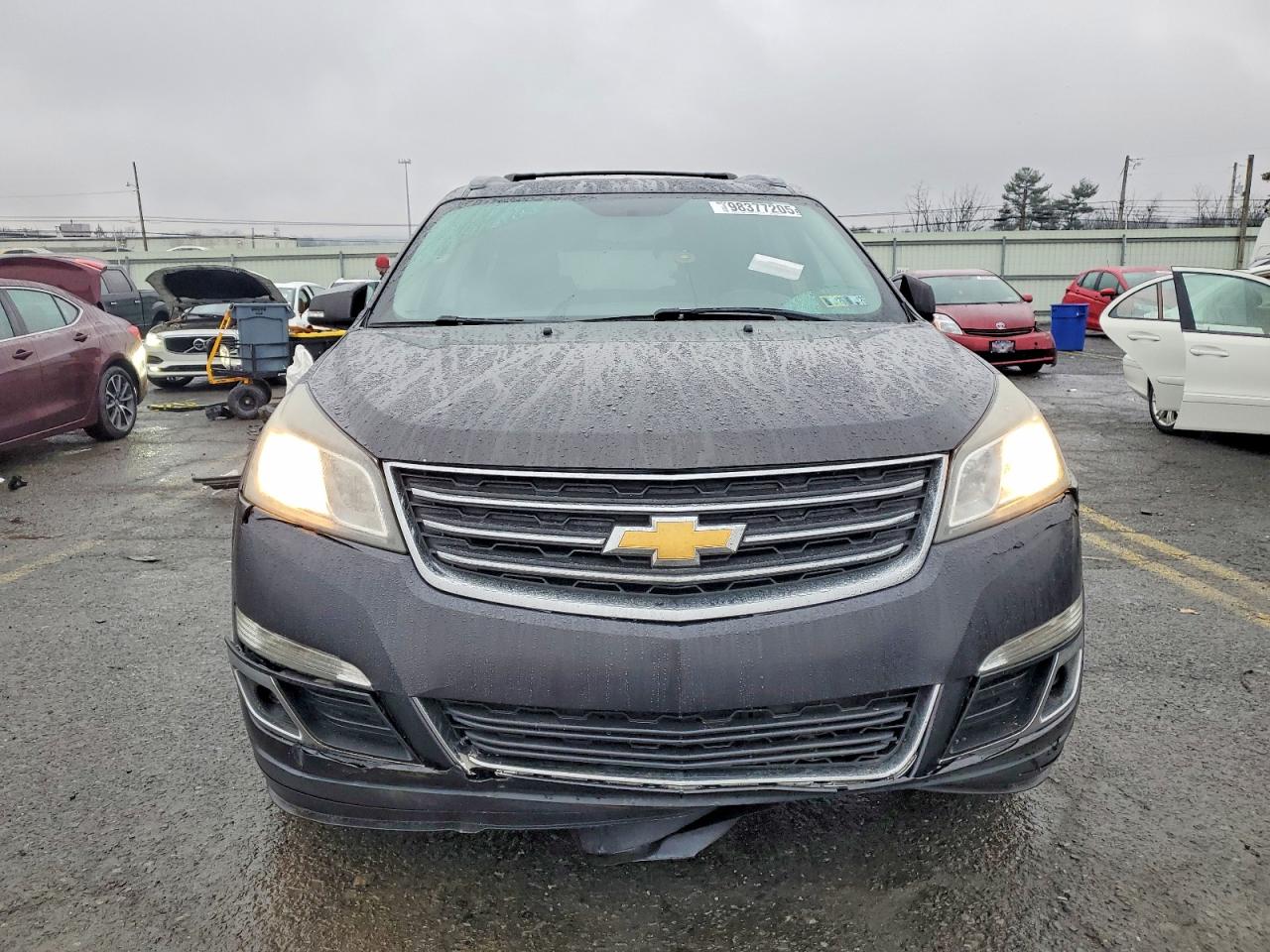 2014 CHEVROLET TRAVERSE LT photo 5