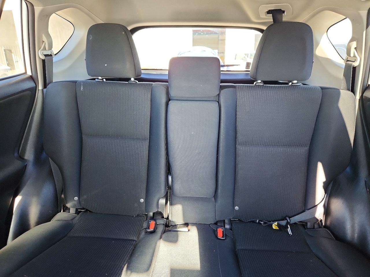 2017 TOYOTA RAV4 LE photo 10