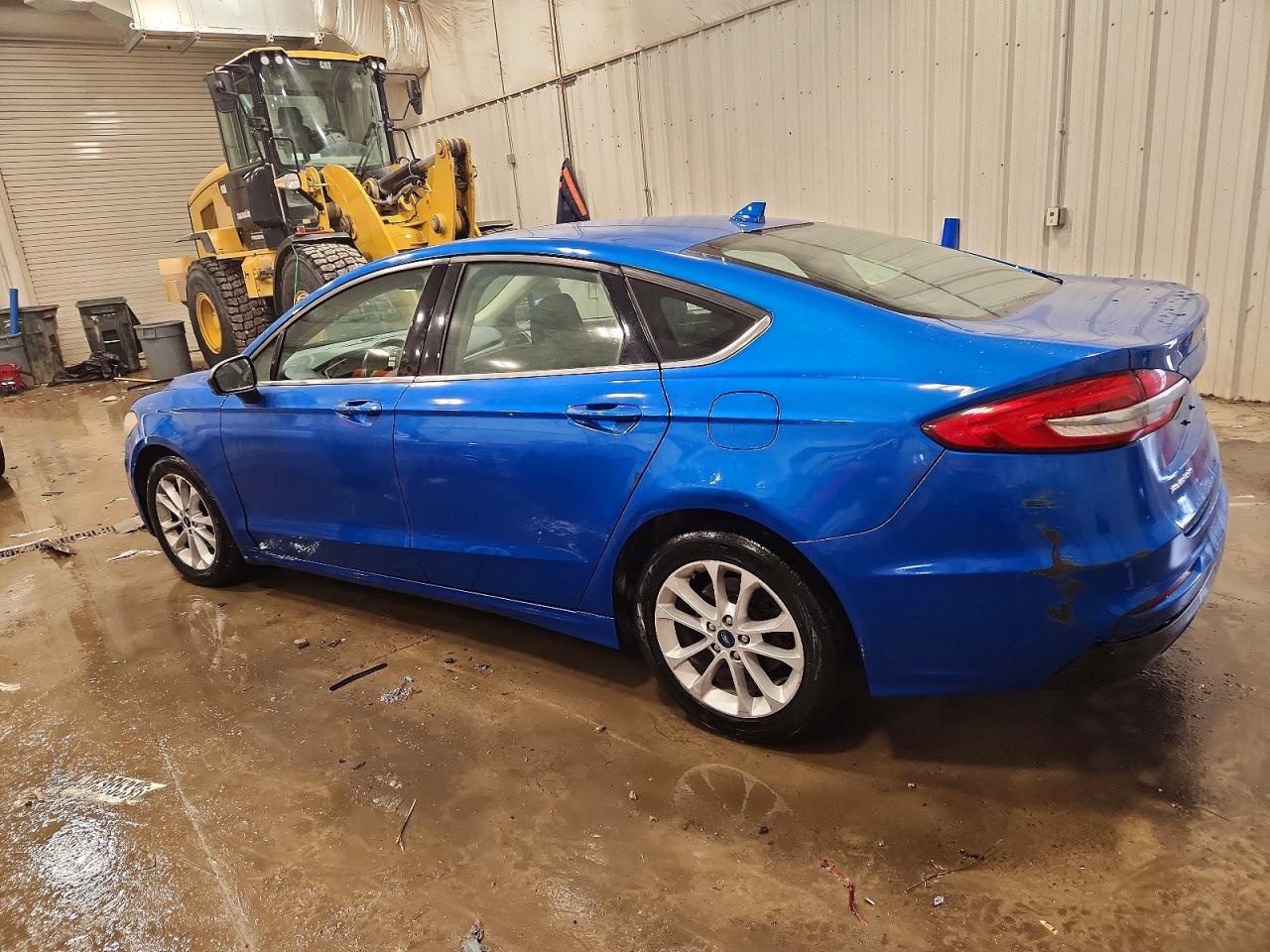 2020 FORD FUSION SE photo 3