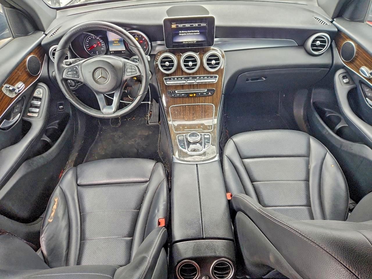 2018 MERCEDES-BENZ GLC 300 photo 8