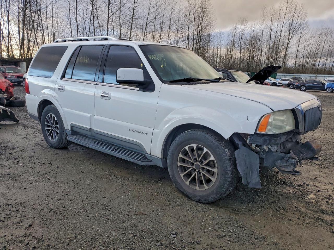 2003 LINCOLN NAVIGATOR photo 4