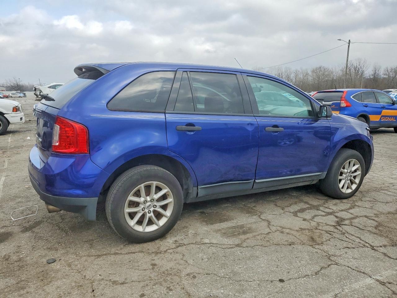 2014 FORD EDGE SE photo 5