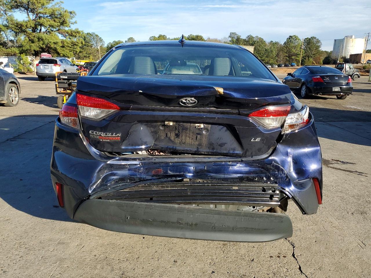 2024 TOYOTA COROLLA LE photo 6