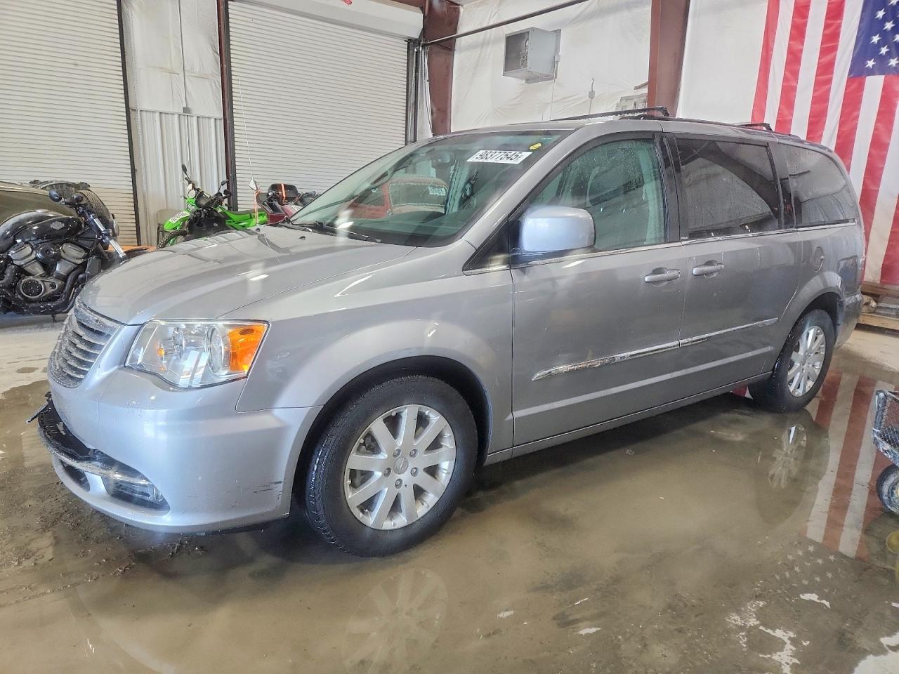 2013 CHRYSLER TOWN & COUNTRY