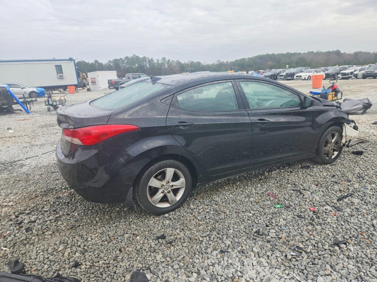 2013 HYUNDAI ELANTRA GLS photo 3