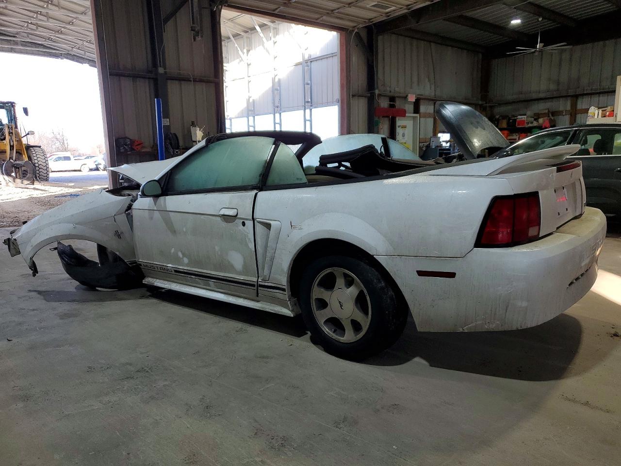2000 FORD MUSTANG photo 2