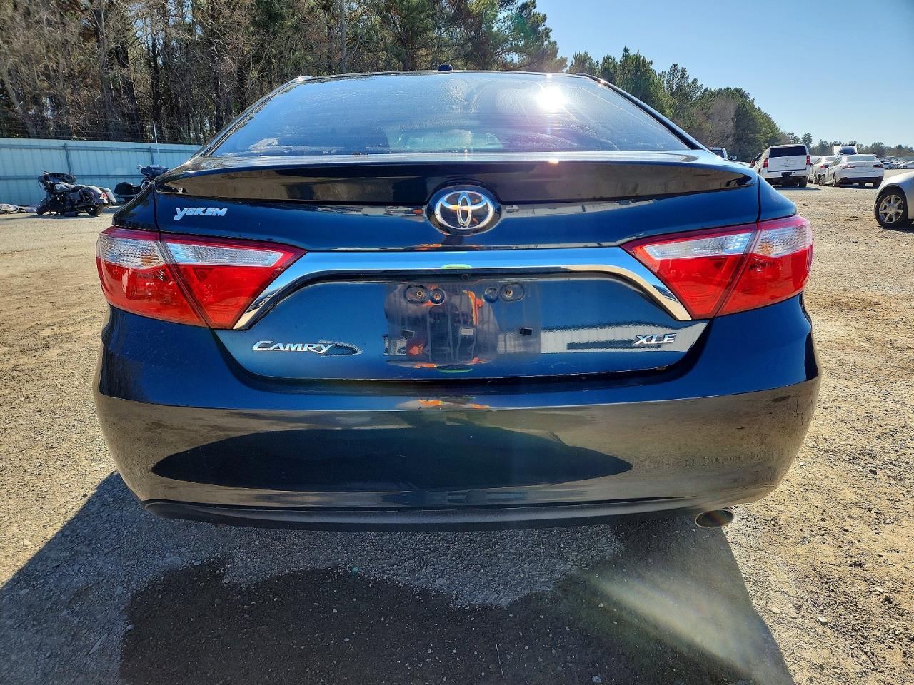 2016 TOYOTA CAMRY LE photo 6