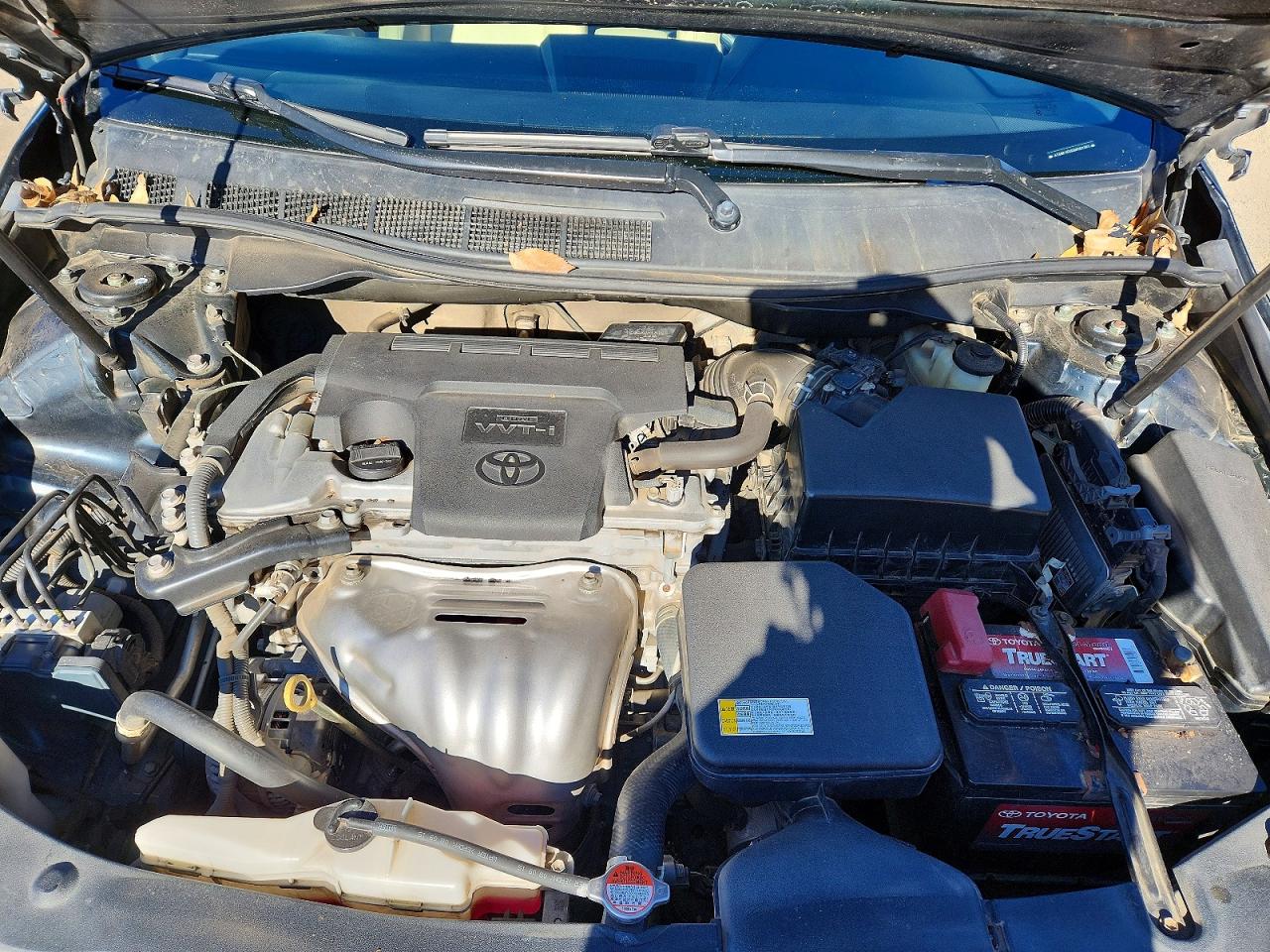 2016 TOYOTA CAMRY LE photo 11