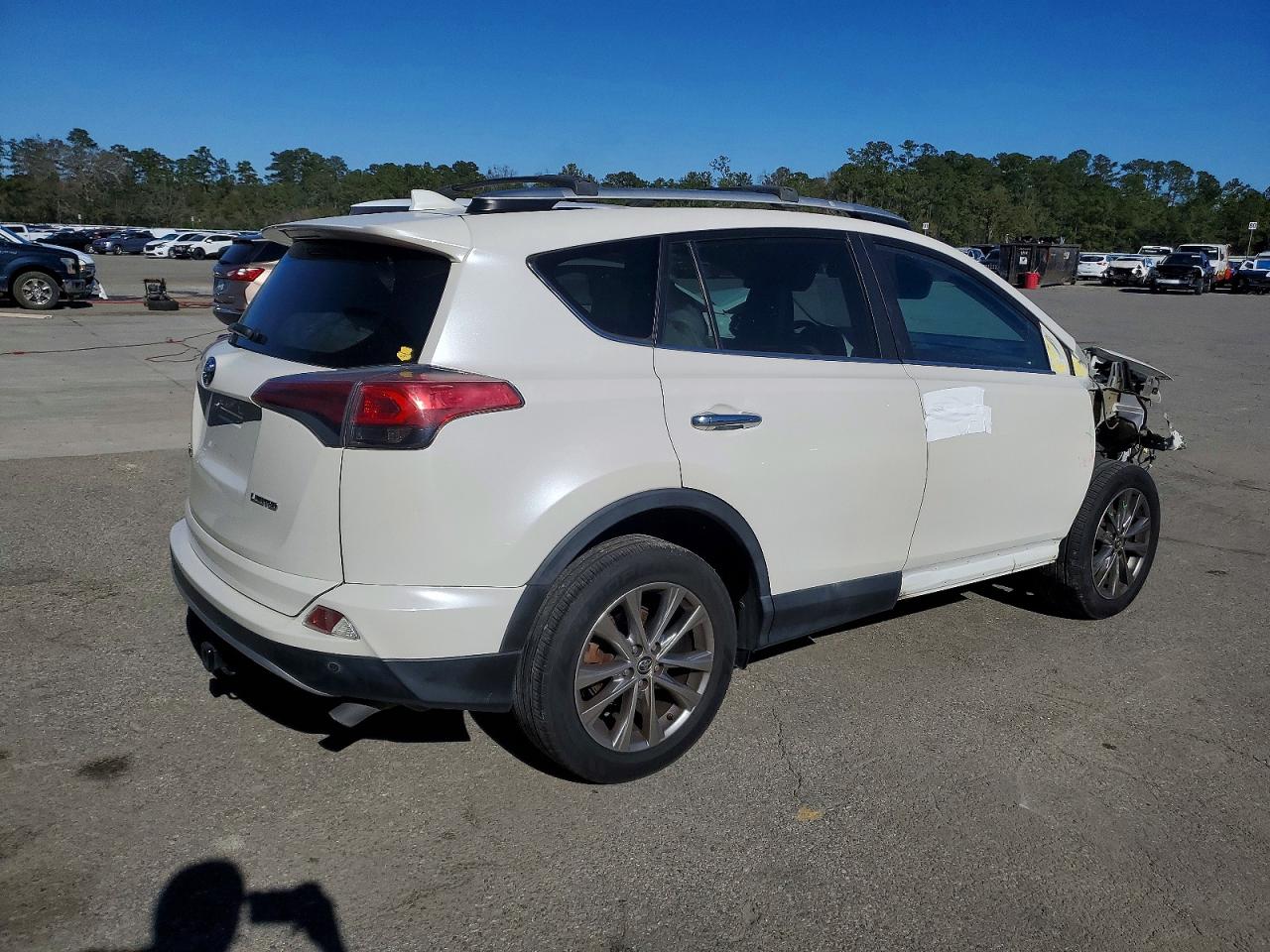 2016 TOYOTA RAV4 LIMITED photo 3