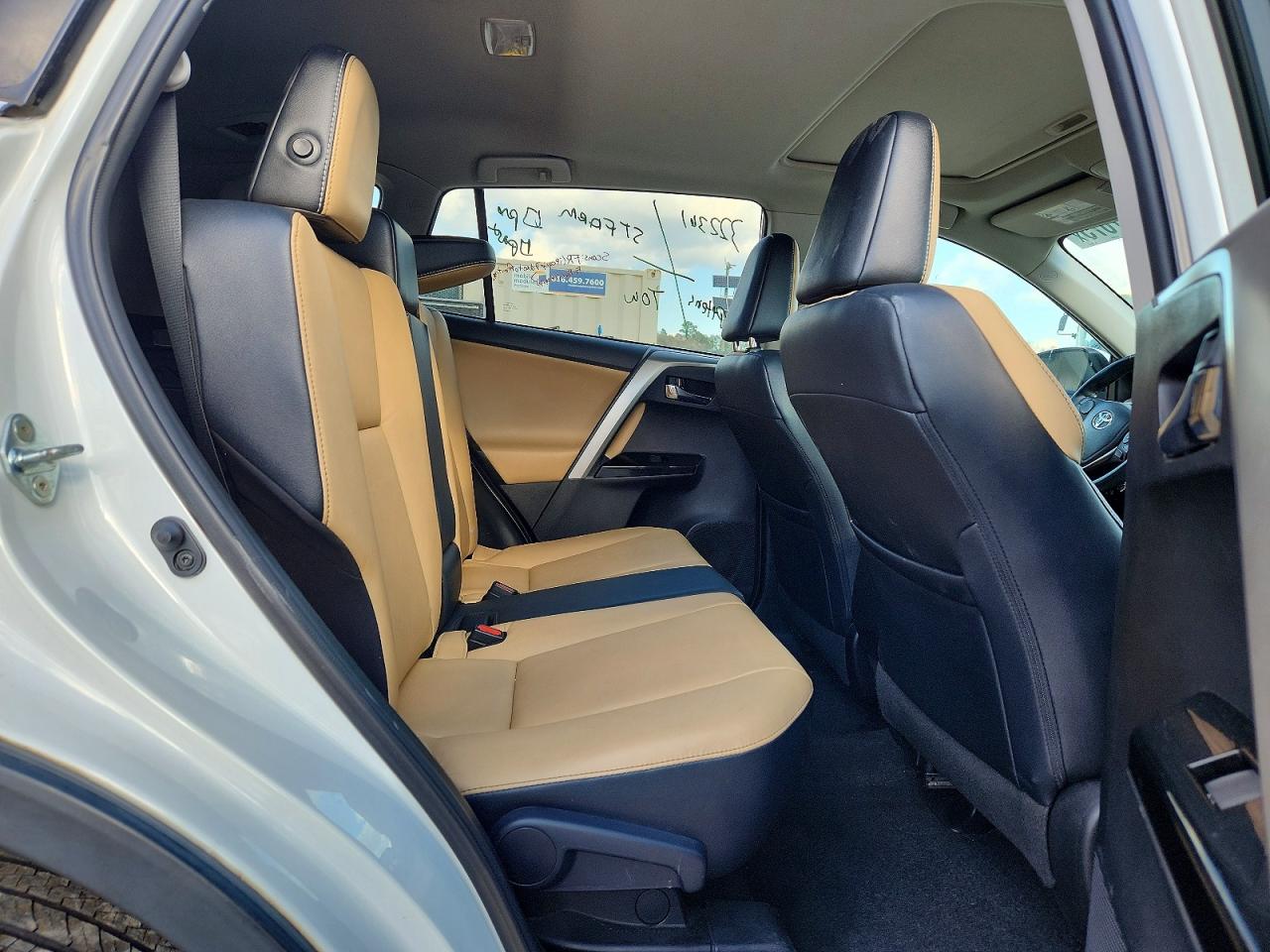 2016 TOYOTA RAV4 LIMITED photo 11