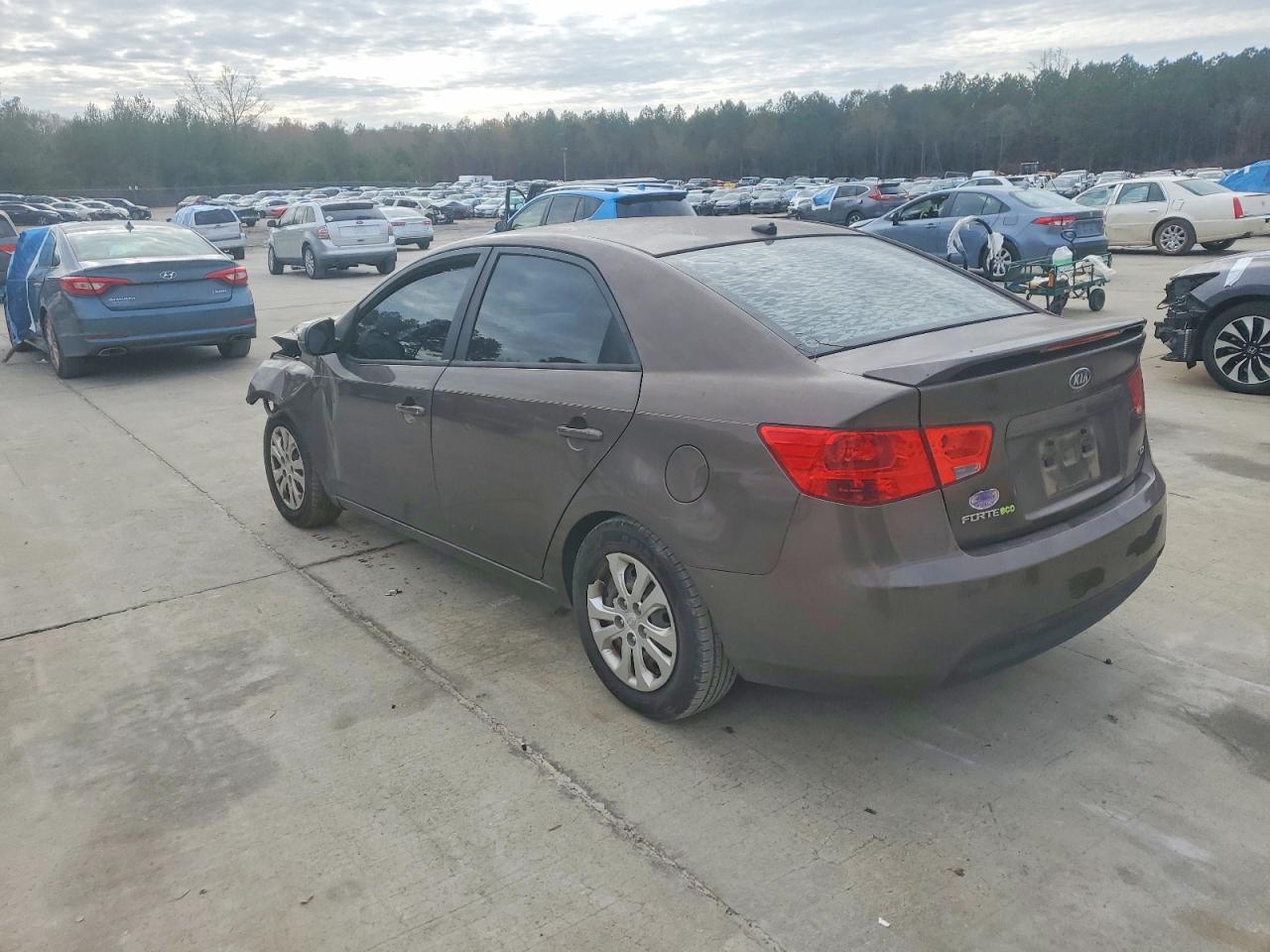 2013 KIA FORTE EX photo 2