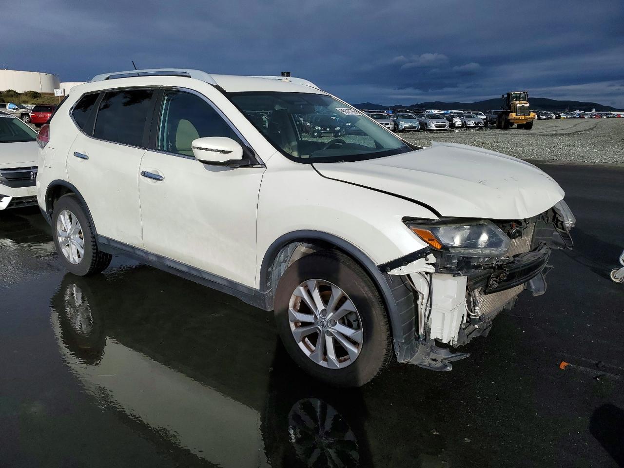 2016 NISSAN ROGUE S photo 4
