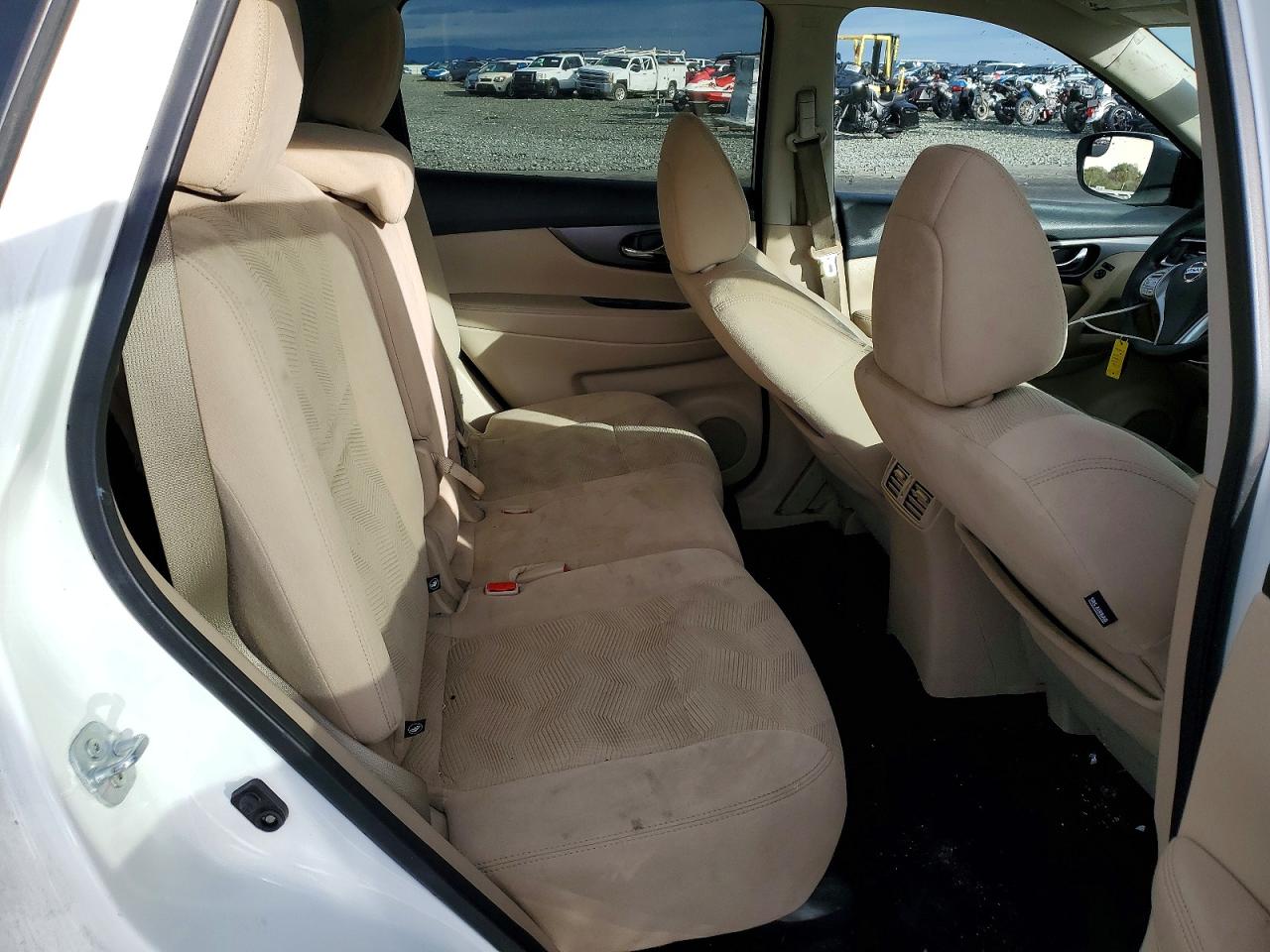 2016 NISSAN ROGUE S photo 11