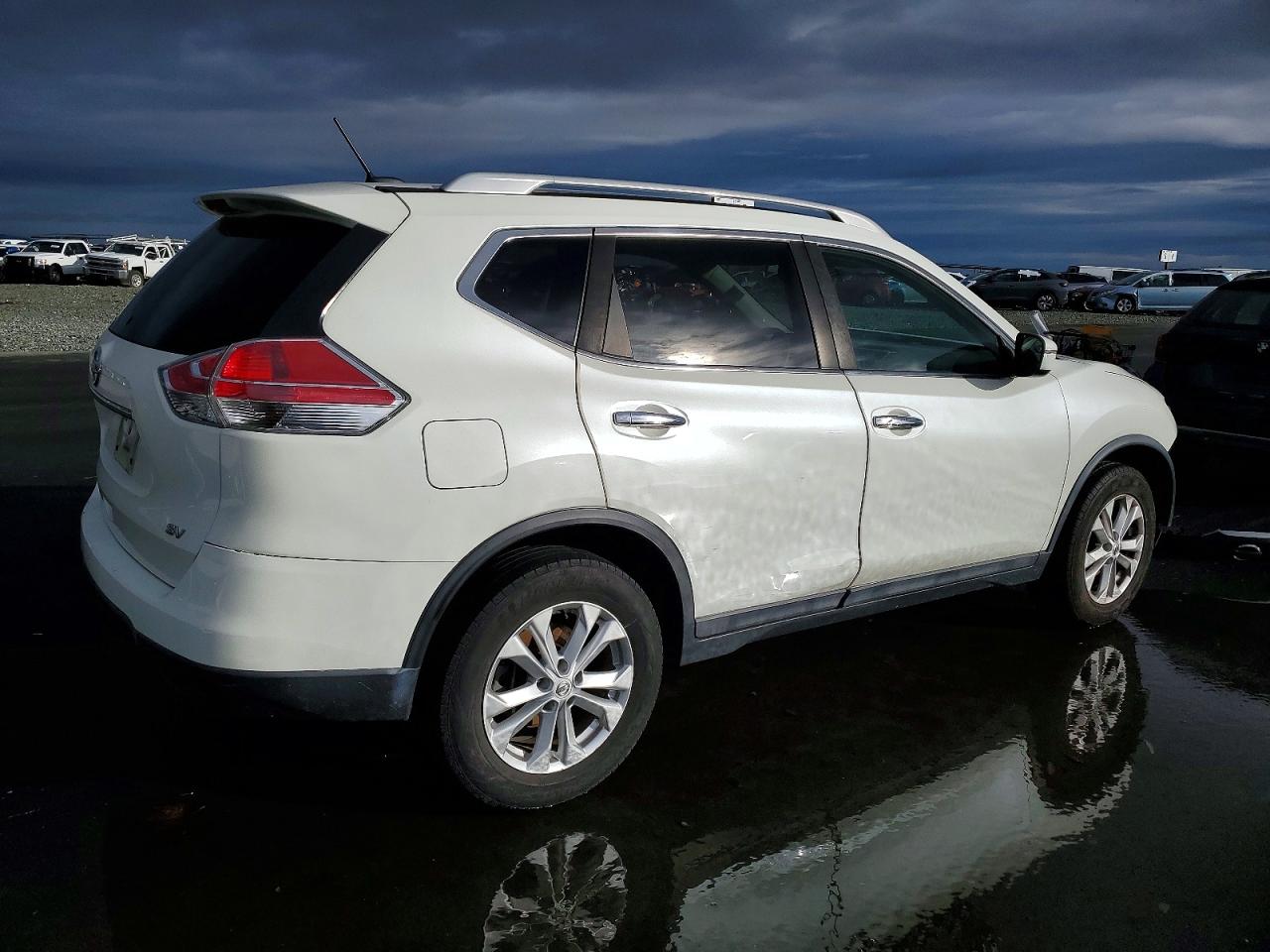 2016 NISSAN ROGUE S photo 3