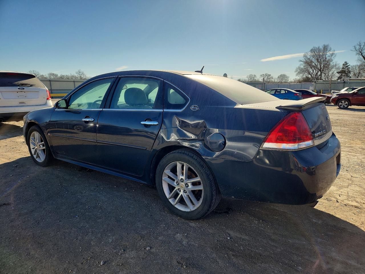 2009 CHEVROLET IMPALA LTZ photo 2