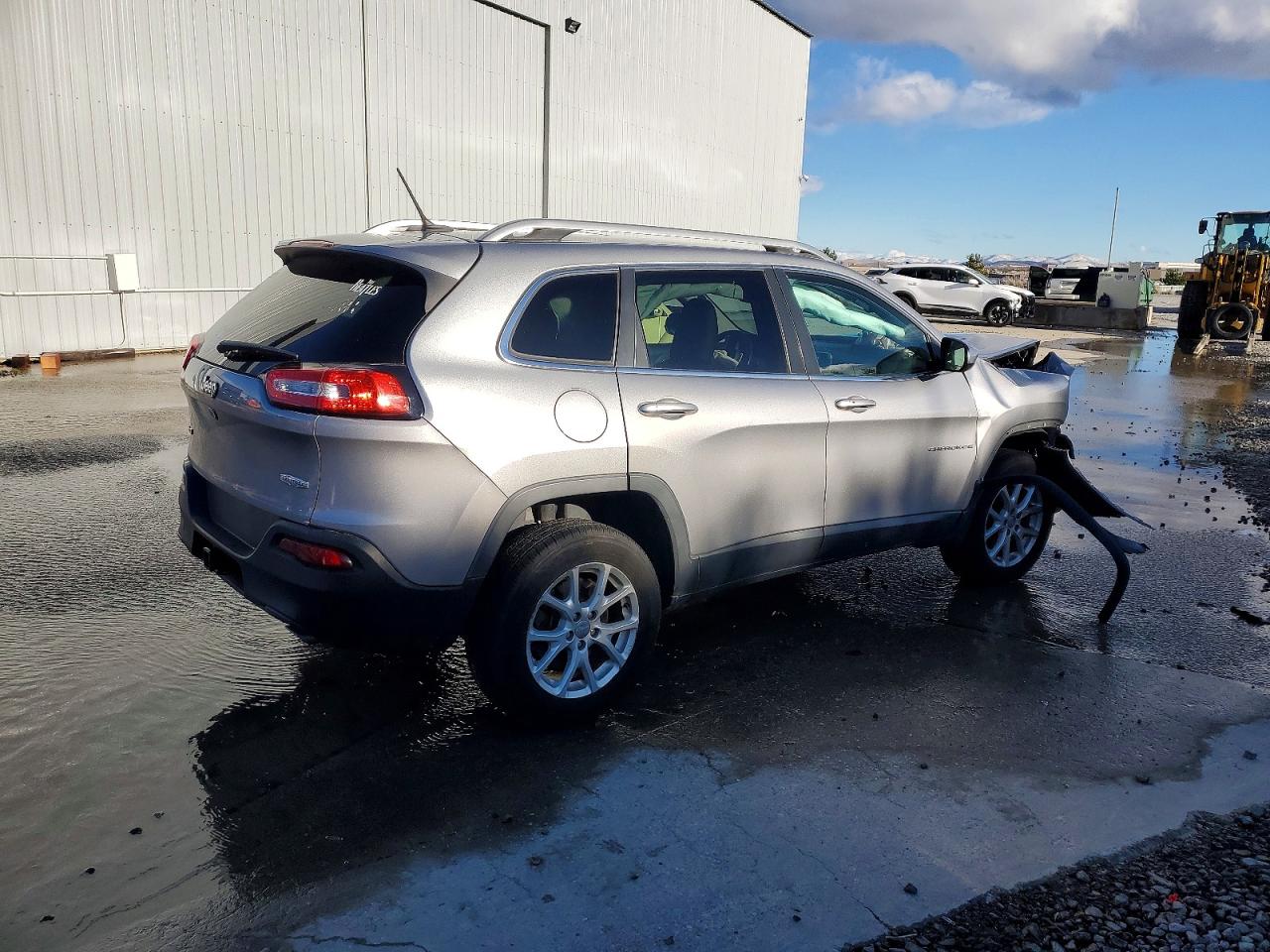 2014 JEEP CHEROKEE LATITUDE photo 3
